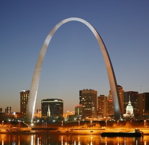 St_Louis_night_expblend_cropped